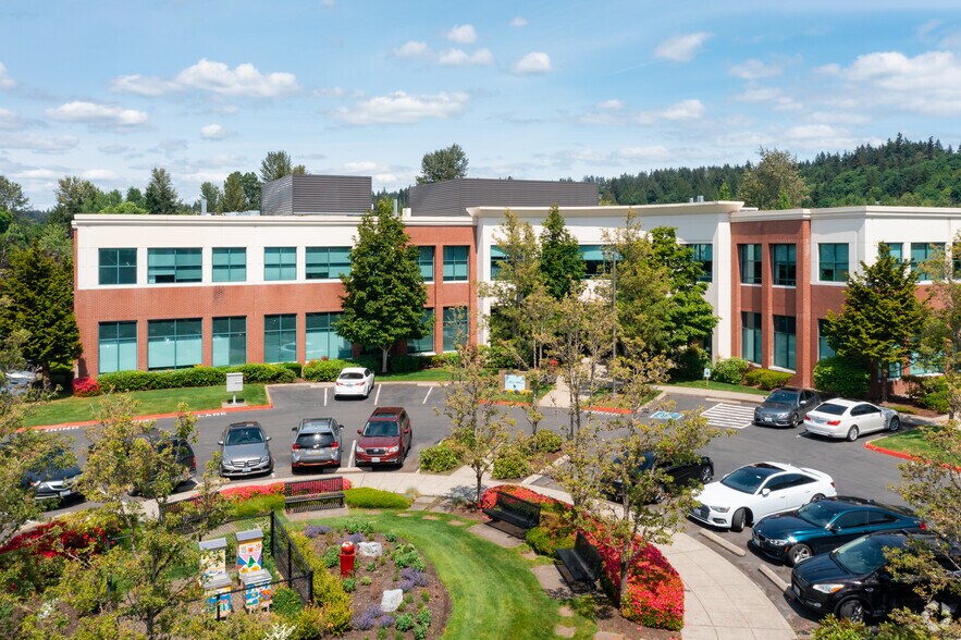 19910 North Creek Pky, Bothell, WA for lease - Building Photo - Image 2 of 4