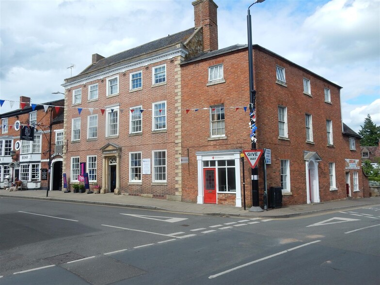 2 High St, Shipston On Stour for sale - Building Photo - Image 1 of 1