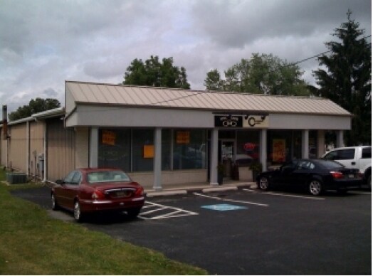 204 N Constitution Ave, New Freedom, PA for sale - Primary Photo - Image 1 of 1