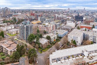 334 E 5th Ave, Vancouver, BC - AERIAL  map view - Image1