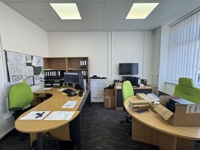 Colley Ln, Bridgwater for lease Interior Photo- Image 2 of 4