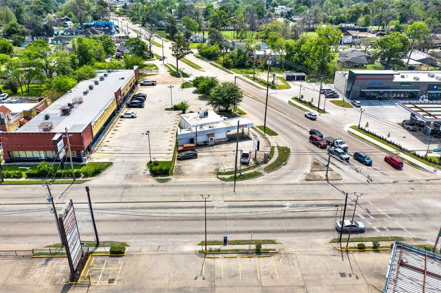 9322 Fulton St, Houston, TX for sale - Building Photo - Image 2 of 10