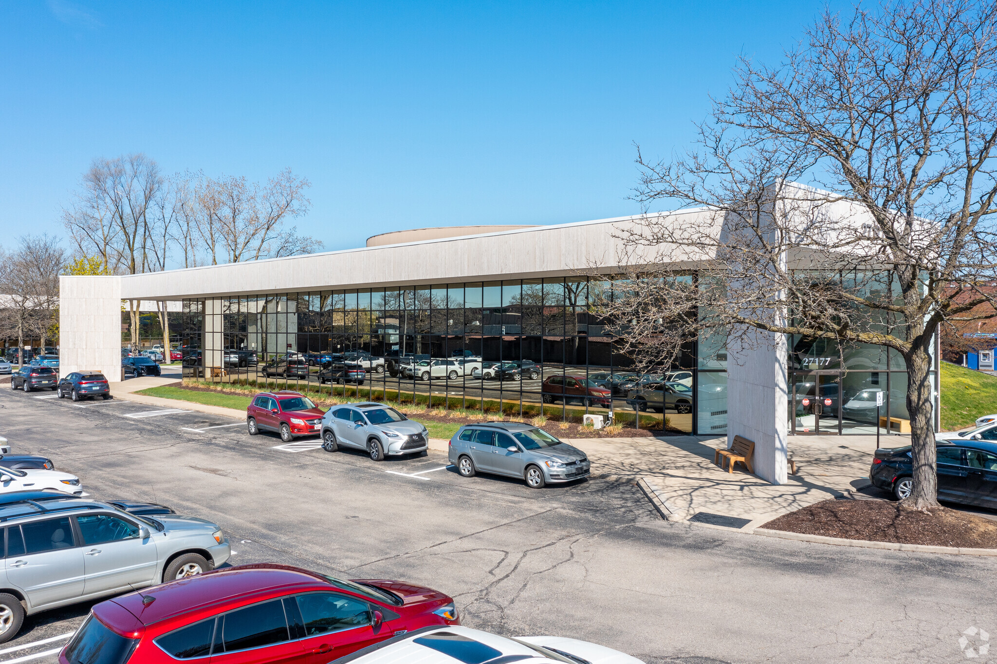 27177 Lahser Rd, Southfield, MI for lease Building Photo- Image 1 of 14