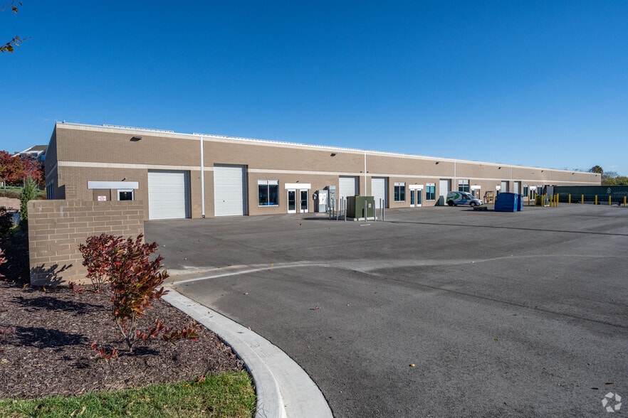 17301 Melford Blvd, Bowie, MD for lease - Building Photo - Image 3 of 3