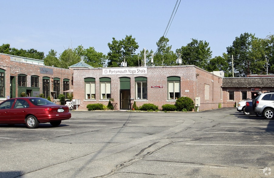 909 Islington St, Portsmouth, NH for lease - Building Photo - Image 3 of 3