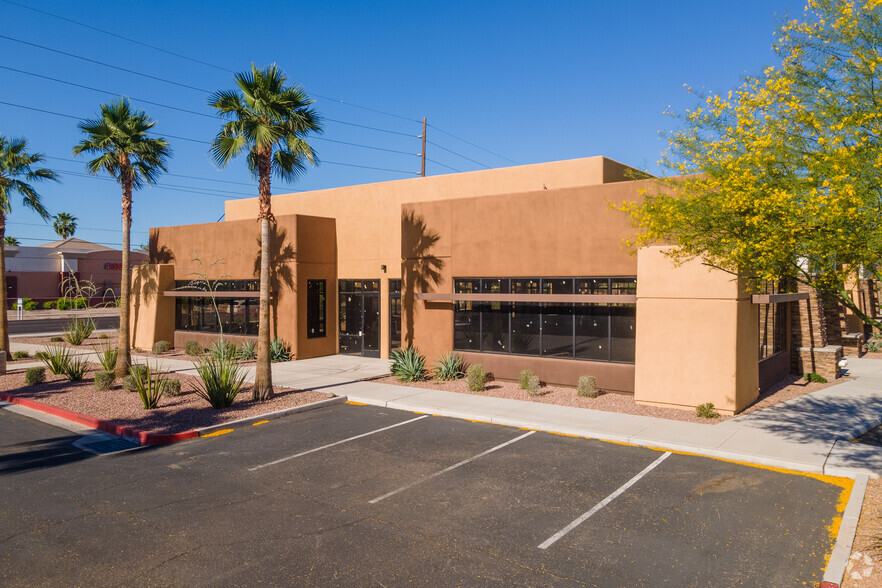 1460 W Elliot Rd, Gilbert, AZ for lease - Building Photo - Image 3 of 6