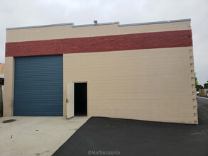 401-425 S California St, San Gabriel, CA for lease Building Photo- Image 2 of 5