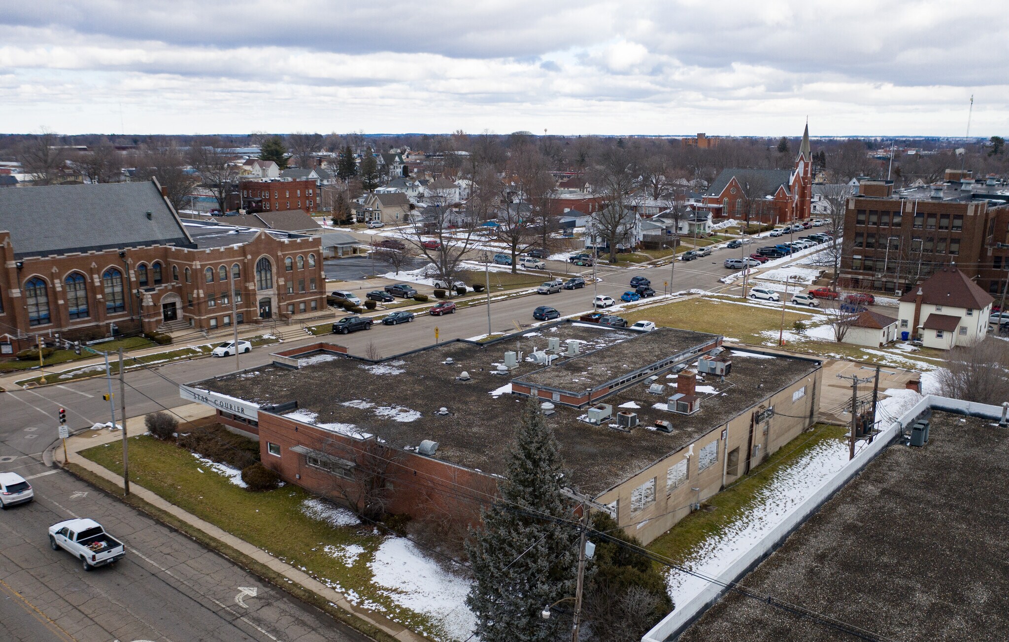 105 E Central Blvd, Kewanee, IL, 61443 Office Property For Sale