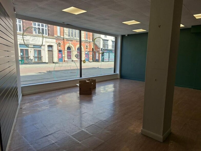 53 Nottingham St, Melton Mowbray for lease - Building Photo - Image 2 of 12