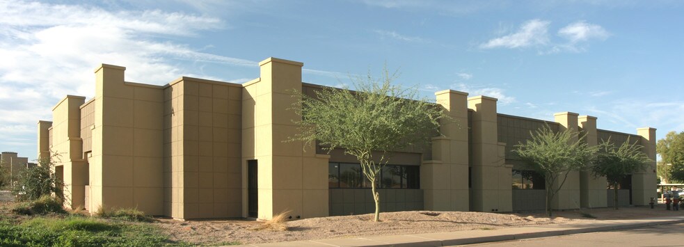 600 S Dobson Rd, Chandler, AZ for sale - Building Photo - Image 1 of 1