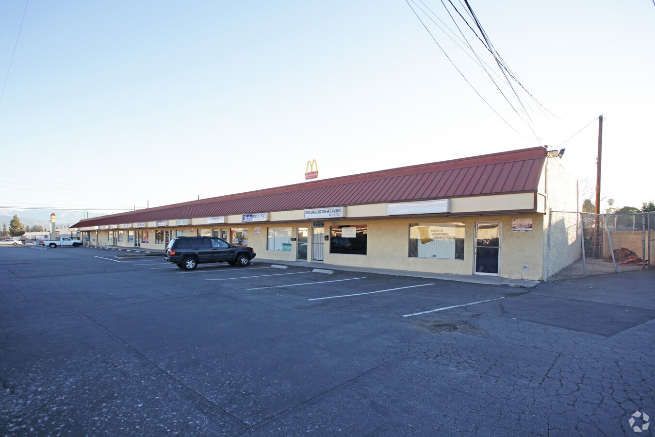 15606 Gale Ave, Hacienda Heights, CA 91745