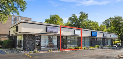 4408 N Knoxville Ave, Peoria, IL for lease Interior Photo- Image 2 of 6