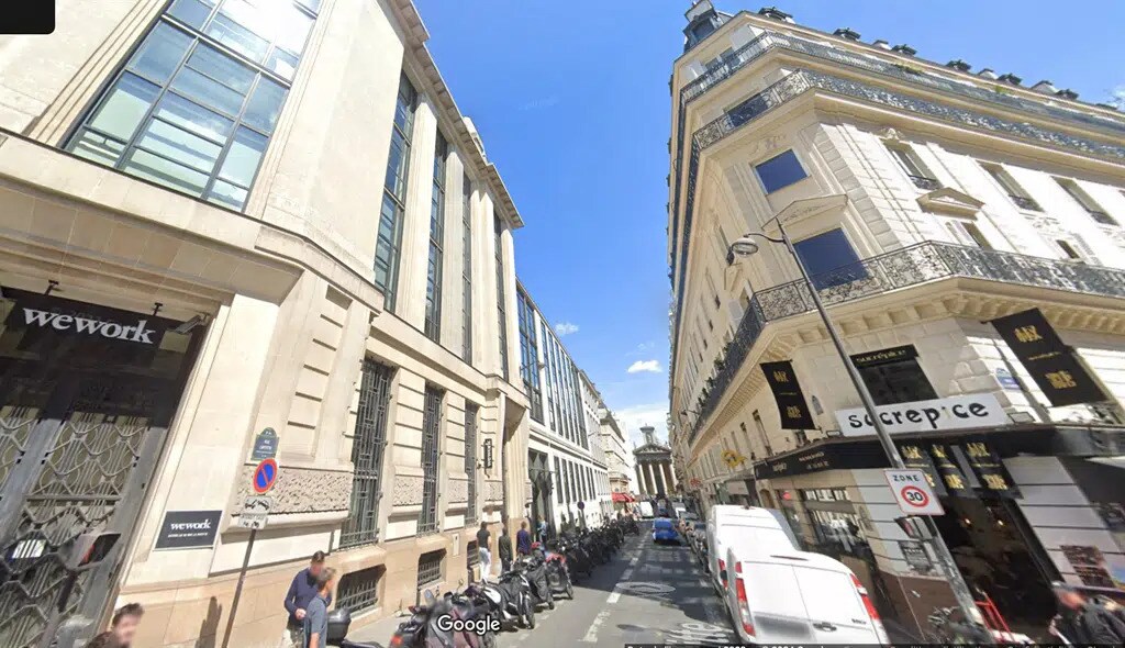Retail in Paris for lease Building Photo- Image 1 of 3
