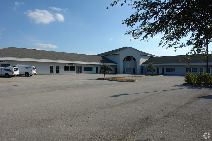 4135-4149 Sun'n Lake Blvd, Sebring, FL for sale - Primary Photo - Image 1 of 1