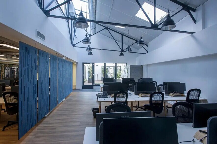 103 Boulevard De Charonne, Paris for lease - Building Photo - Image 3 of 14