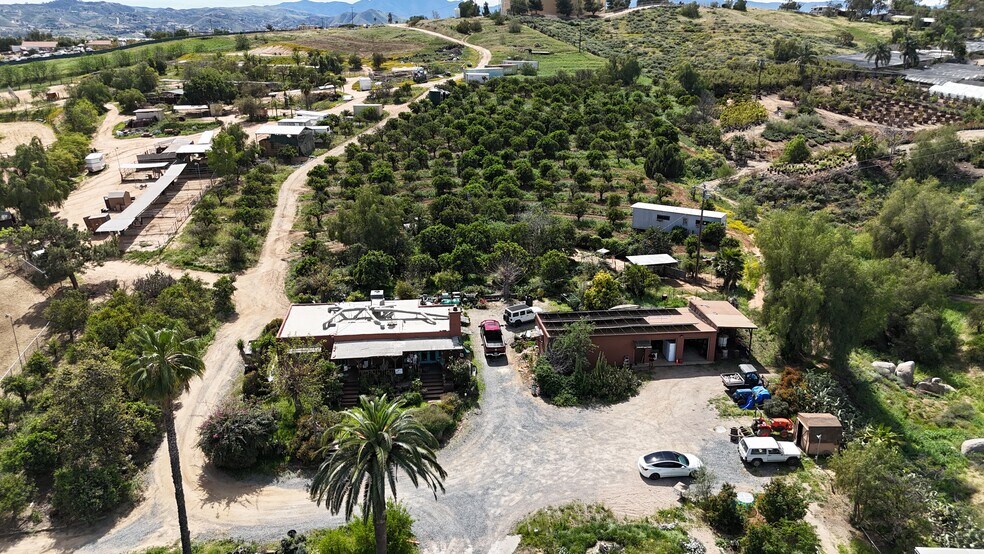 17575 Wicker Way, Riverside, CA for sale - Building Photo - Image 2 of 41