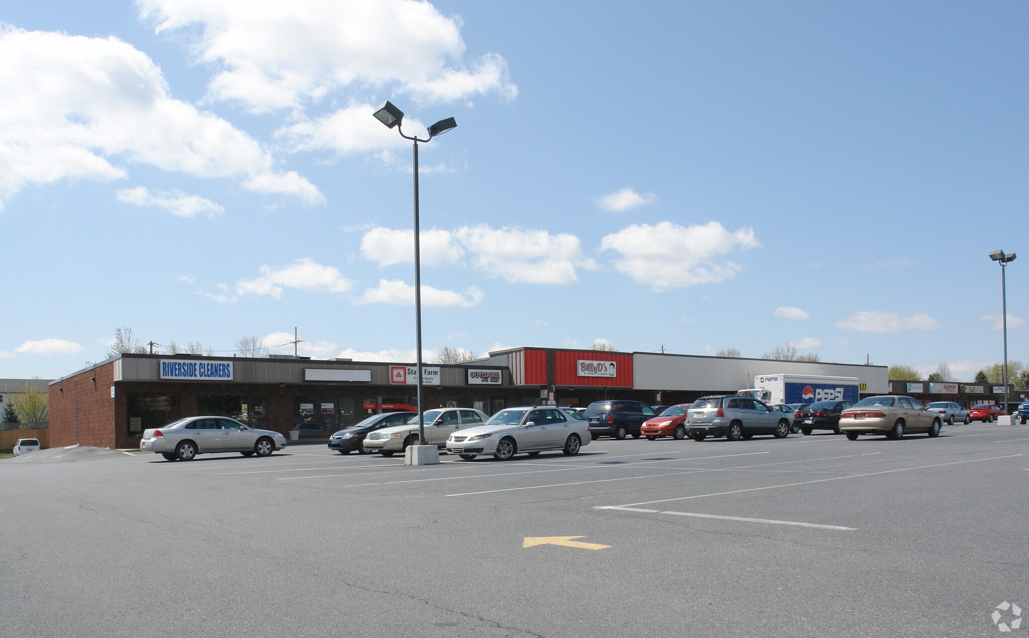 2005-2035 Linglestown Rd, Harrisburg, PA for sale Primary Photo- Image 1 of 1