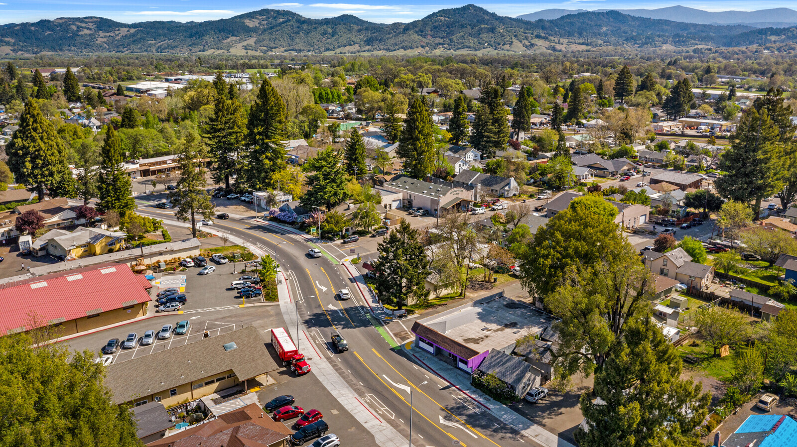 603 S Main St, Willits, CA 95490 - Commercial Building in Downtown ...