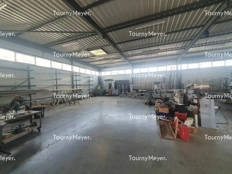 Flex in Villenave-d'Ornon for sale - Interior Photo - Image 2 of 7