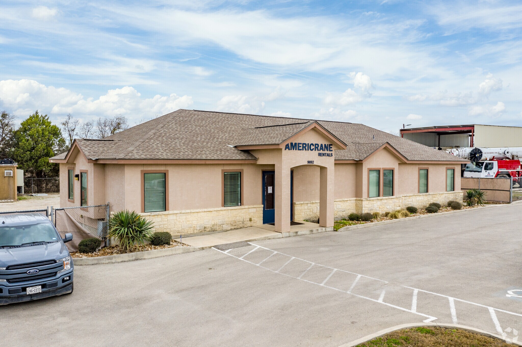 9892 Doerr Ln, Schertz, TX for sale Primary Photo- Image 1 of 1