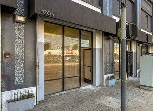 1200-1204 Venice Blvd, Los Angeles, CA for lease Building Photo- Image 2 of 4