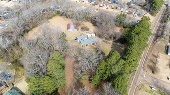 2035 Hwy 51 Hernando, MS 38632 - Theater