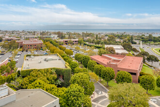 2 Corporate Plaza Dr, Newport Beach, CA - aerial  map view