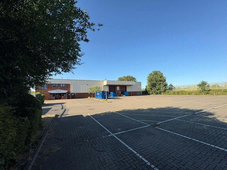 Challenge Rd, Ashford for lease - Building Photo - Image 1 of 9