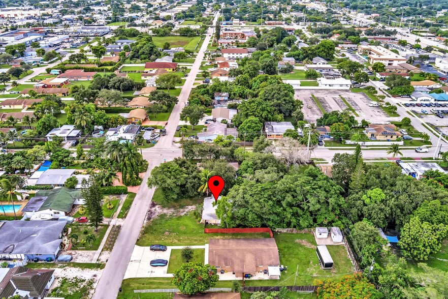 6208 SW 26th St, Miramar, FL for sale - Building Photo - Image 2 of 2