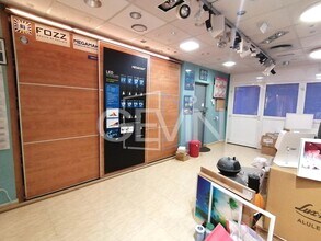 Office/Retail in Santa Perpètua de Mogoda, Barcelona for lease Interior Photo- Image 1 of 13