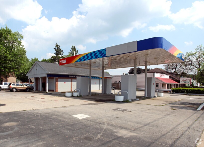 2272 Culver Rd, Rochester, NY for sale - Primary Photo - Image 1 of 1