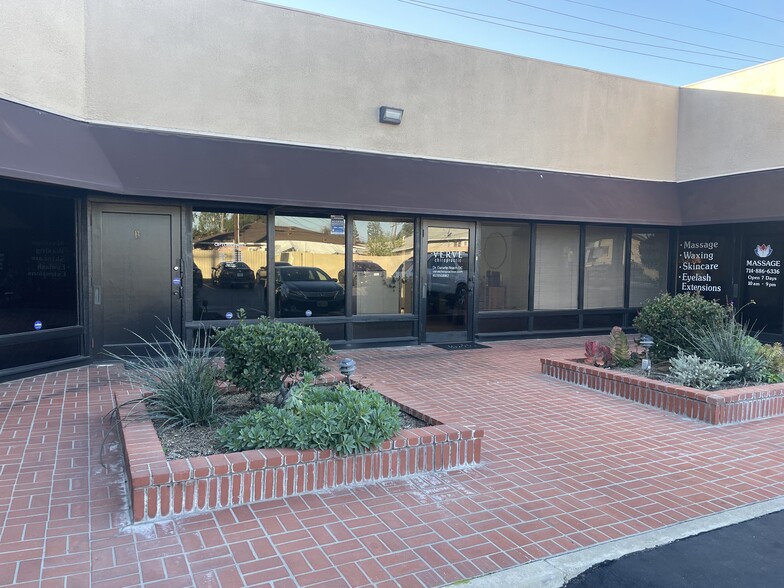 309-311 N Tustin St, Orange, CA for sale - Building Photo - Image 1 of 1