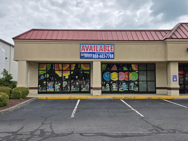 2137 Volunteer Pkwy, Bristol, TN for lease - Building Photo - Image 2 of 4