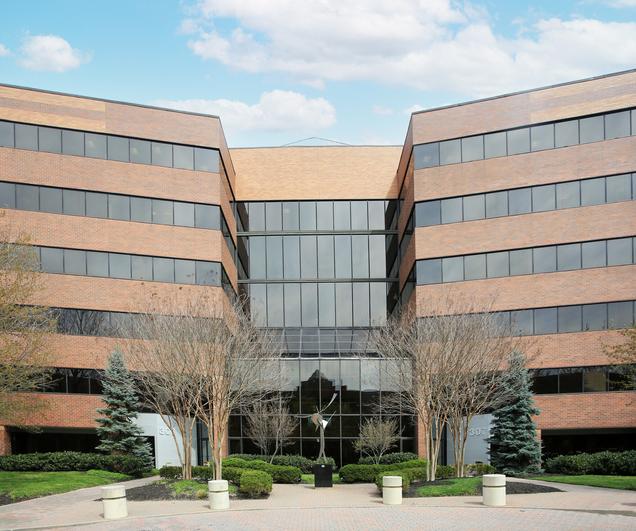 307 International Cir, Hunt Valley, MD for lease Building Photo- Image 1 of 7