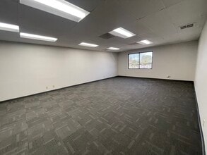 12362 Beach Blvd, Stanton, CA for lease Interior Photo- Image 1 of 8