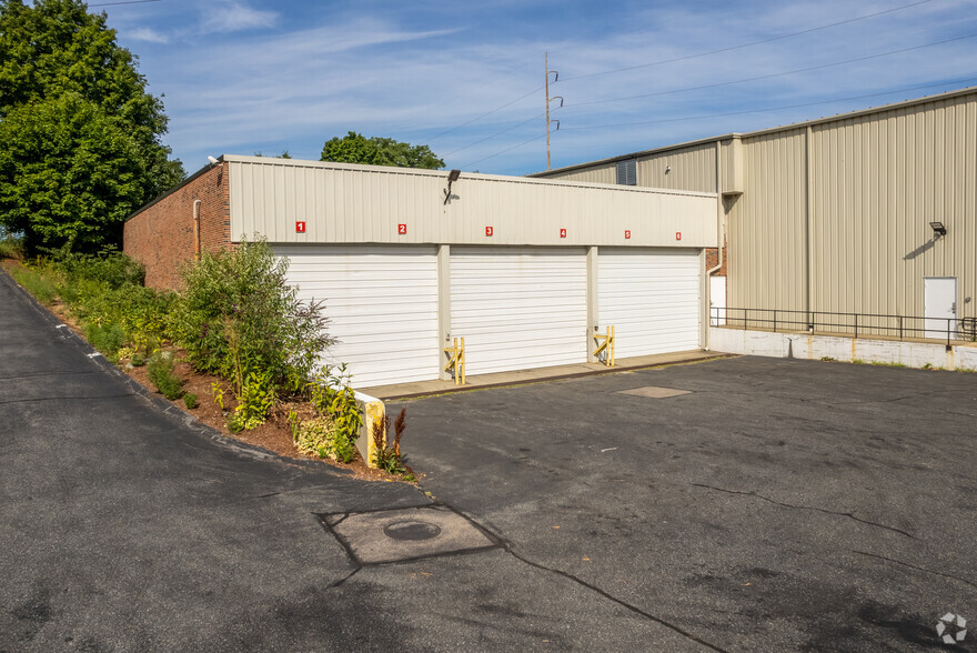 111 Milk St, Westborough, MA for lease - Building Photo - Image 1 of 24