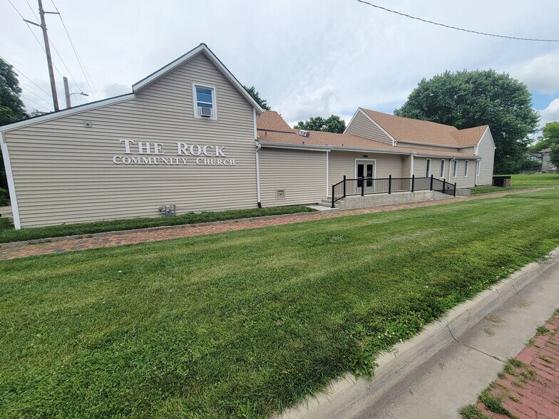 908 SW 7th St, Topeka, KS for sale - Building Photo - Image 1 of 1