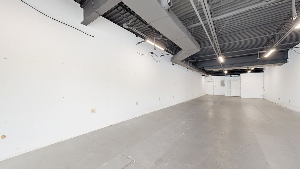 84 Veronica Ave, Somerset, NJ for lease - Matterport 3D Scan - Image 3 of 23