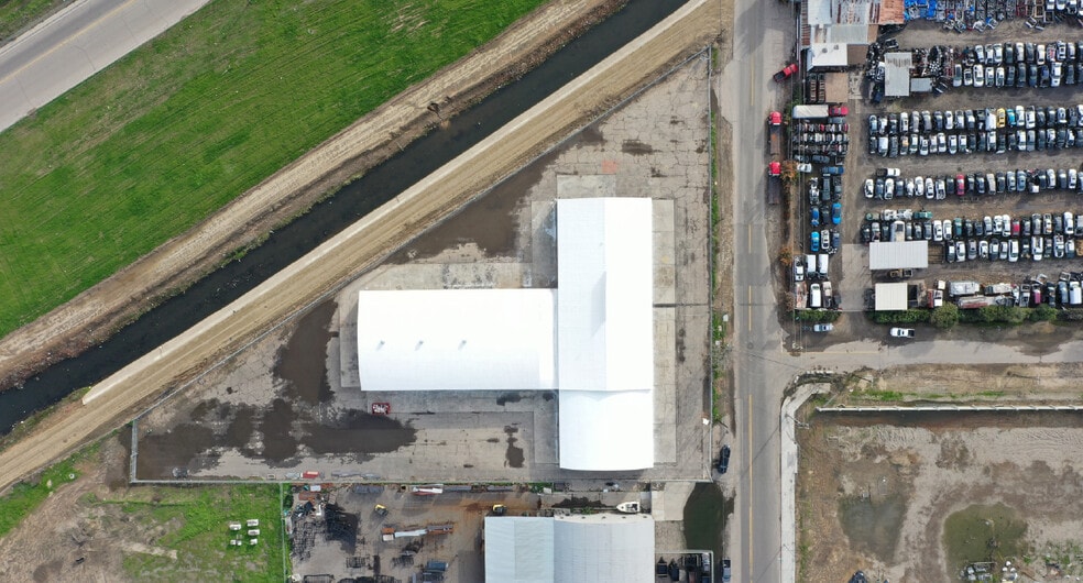 136 N Thorne Ave, Fresno, CA for lease - Building Photo - Image 2 of 2