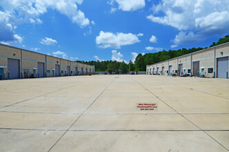 5605 Florida Mining Blvd S, Jacksonville, FL for lease Building Photo- Image 2 of 5