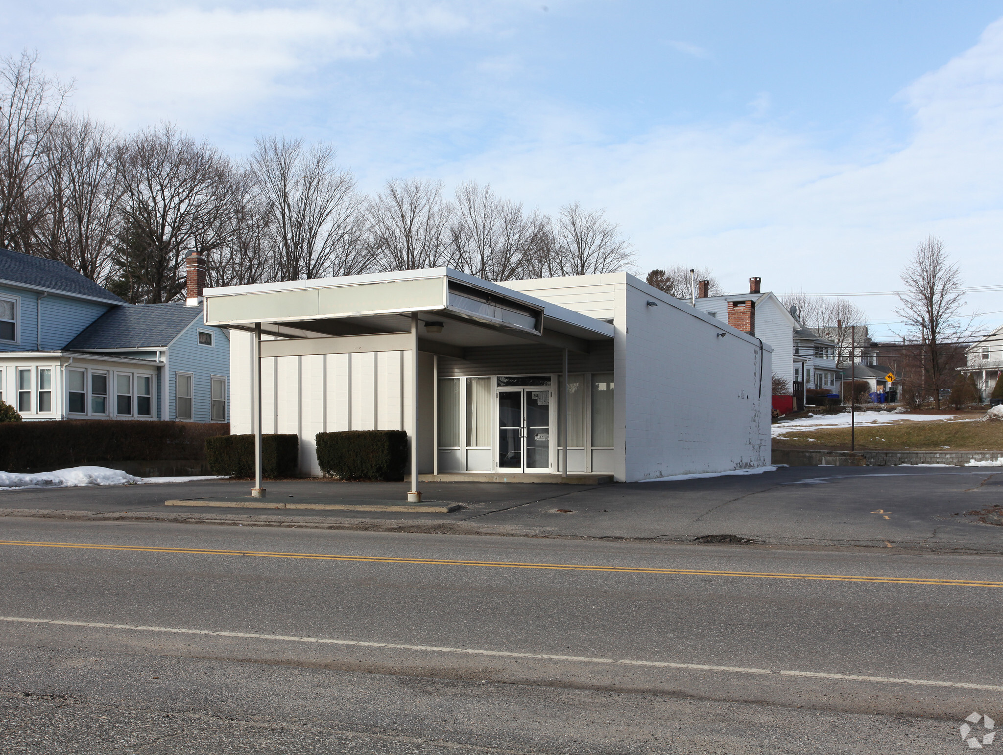 38 New Litchfield St, Torrington, CT for sale Primary Photo- Image 1 of 3