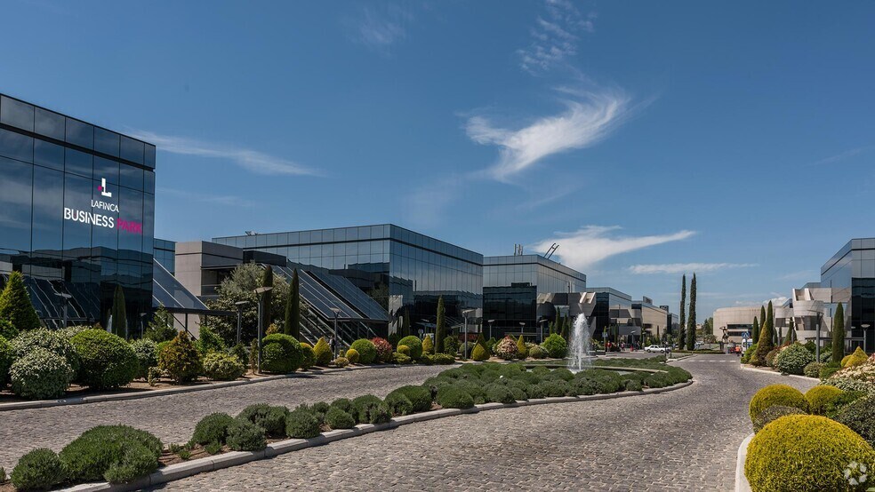 Paseo del Club Deportivo, 1, Pozuelo de Alarcón, Madrid for lease - Building Photo - Image 2 of 15