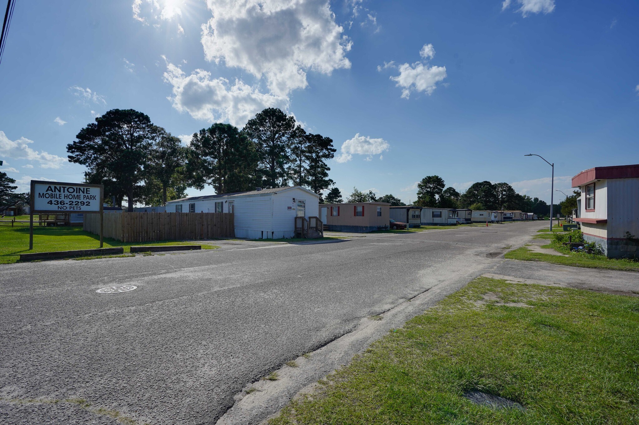 1301 Verlie Ave, Spring Lake, NC for sale Primary Photo- Image 1 of 1
