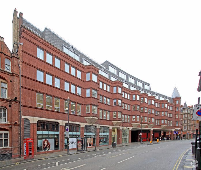 126-130 Shaftesbury Ave, London for lease - Primary Photo - Image 1 of 14