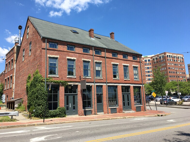 505 Fore St, Portland, ME 04101