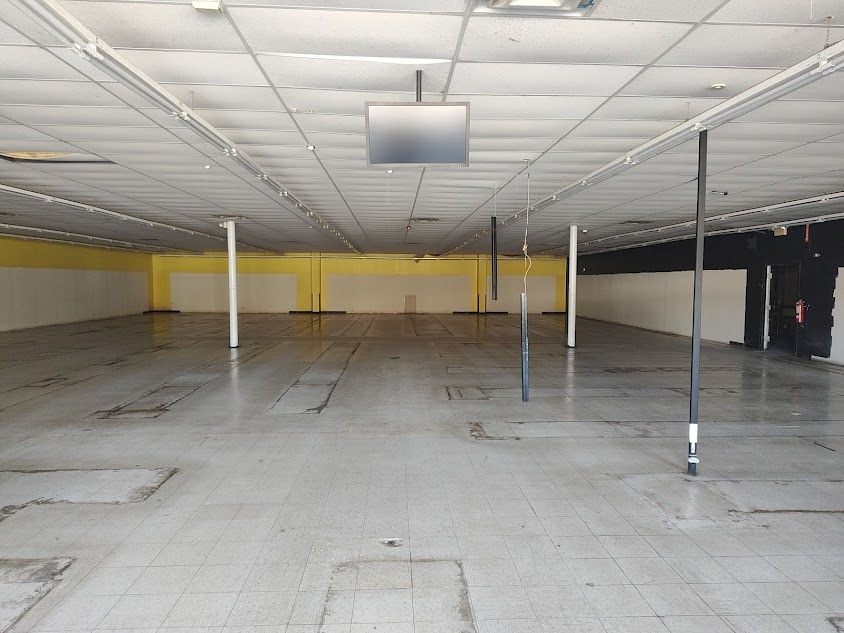 21-27 Cedar Pointe Drive, Owingsville, KY for sale Interior Photo- Image 1 of 2