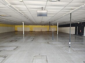 21-27 Cedar Pointe Drive, Owingsville, KY for sale Interior Photo- Image 1 of 2