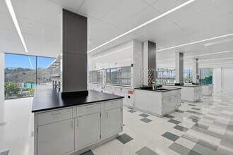 10251 Vista Sorrento Pky, San Diego, CA for lease Interior Photo- Image 1 of 6