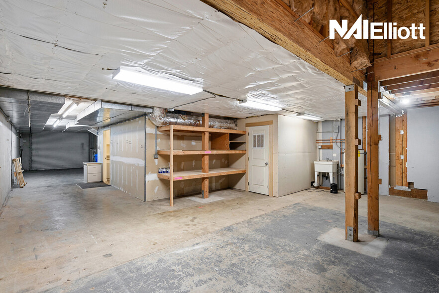 2314 NW Savier St, Portland, OR for lease - Interior Photo - Image 2 of 6