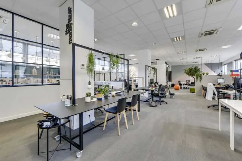 42 Bis Rue De L'Est, Boulogne-Billancourt for lease Building Photo- Image 1 of 9